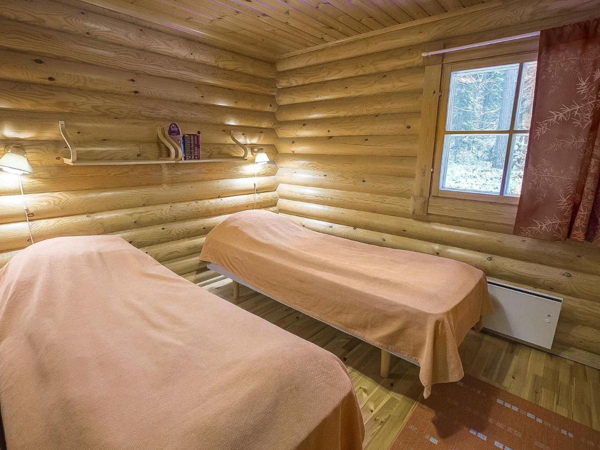 Holiday Home Yllaeksen Tunturihonkamaja A 1 By Interhome Экясломполо Экстерьер фото